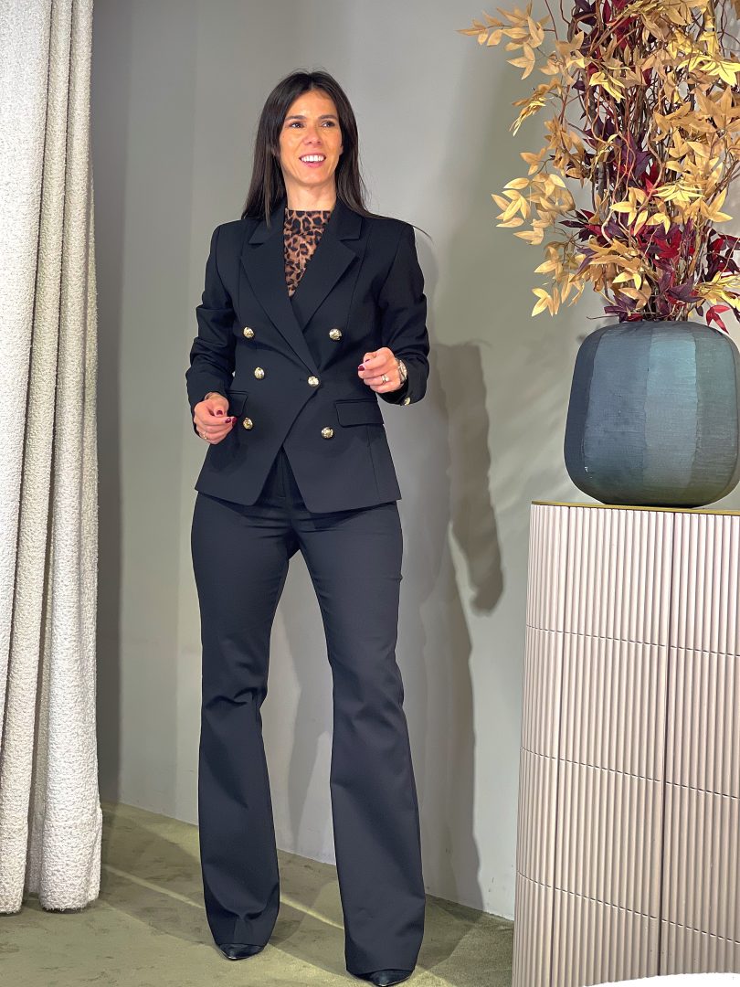 Blazer Nikkie - Image 2